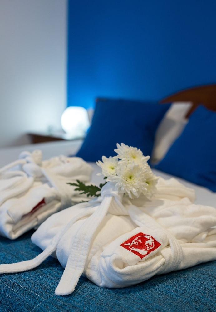 Alcides Hotel